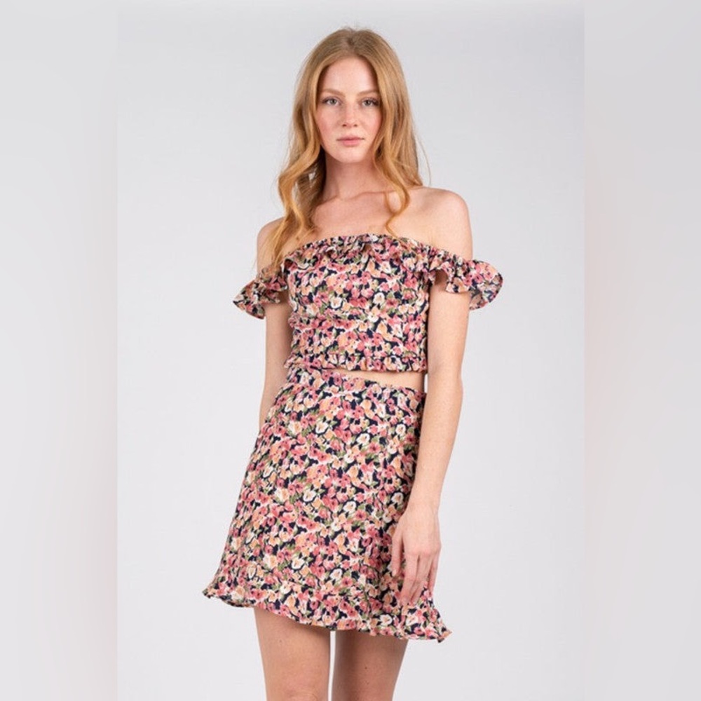 πHPπ Floral skirt & crop top set - Picture 1 of 7